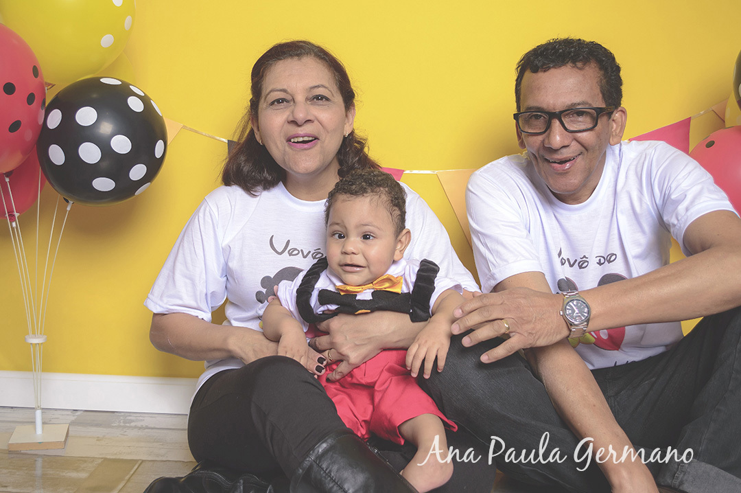 smash the cake menino