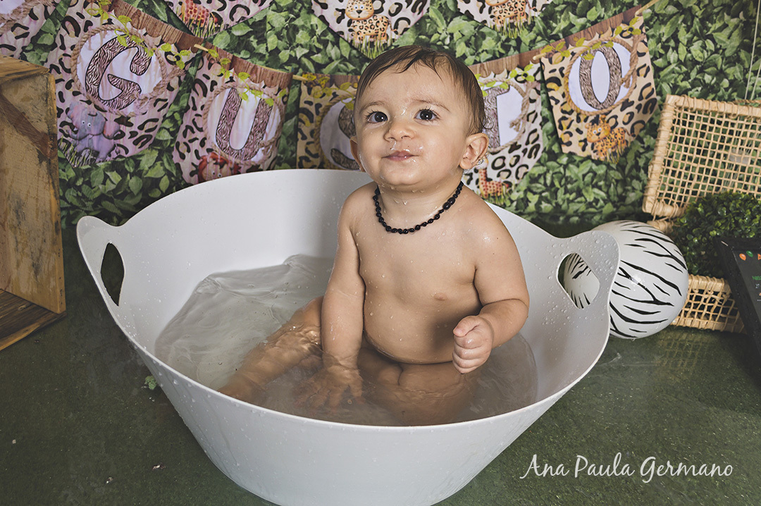 Smash the Cake Safari