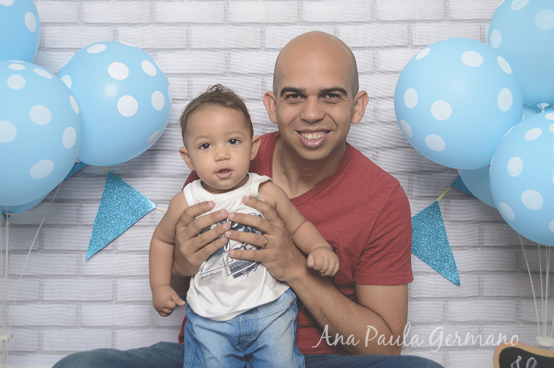 Smash the cake menino