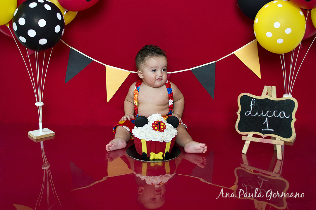 smash the cake menino