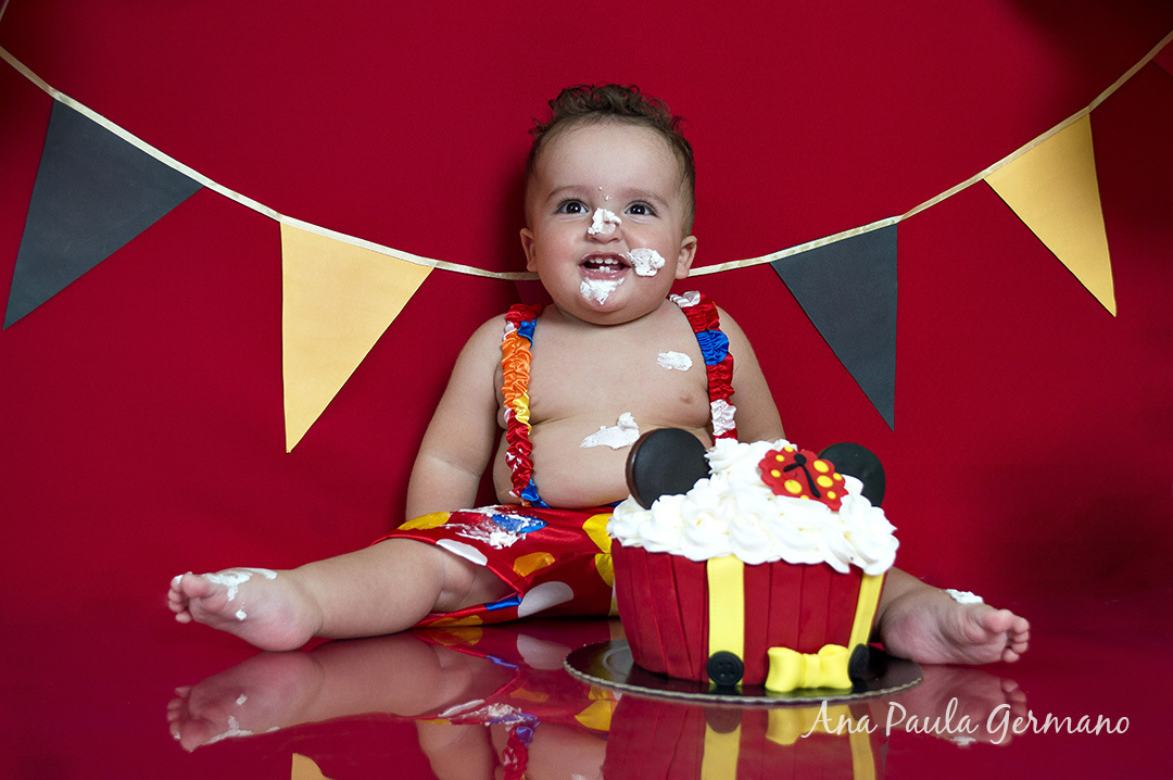 smash the cake menino