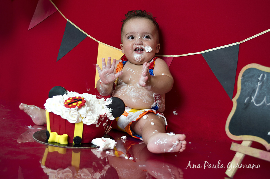 smash the cake menino