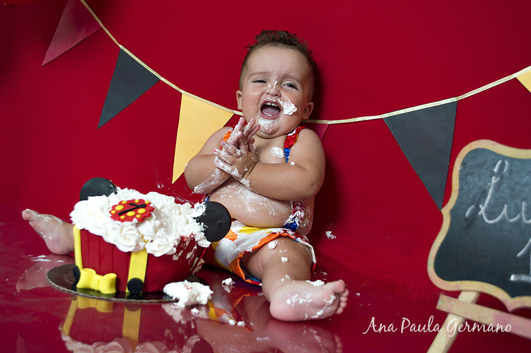 smash the cake menino