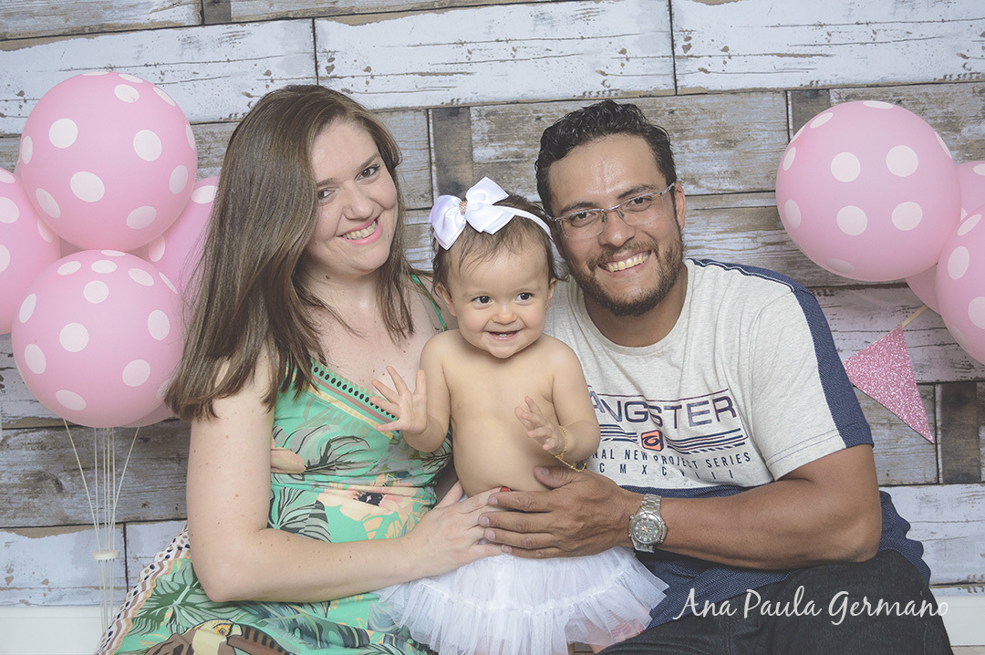 Smash the Cake menina