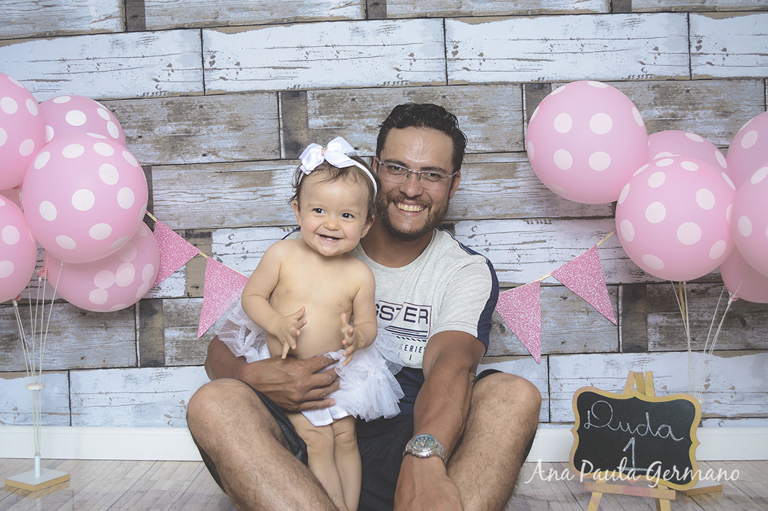 Smash the Cake menina