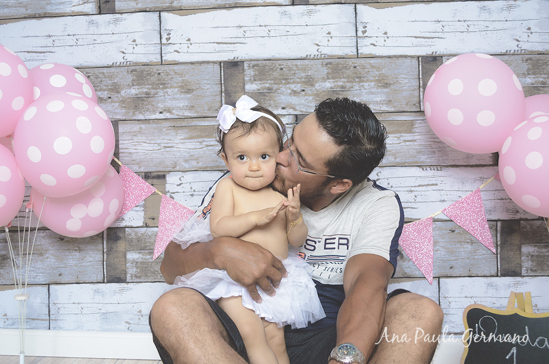 Smash the Cake menina