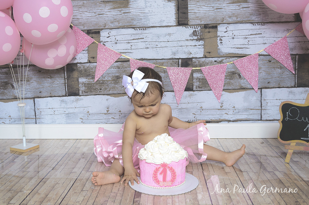 Smash the Cake menina