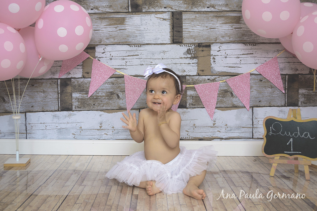 Smash the Cake menina