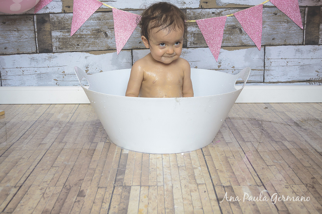 Smash the Cake menina