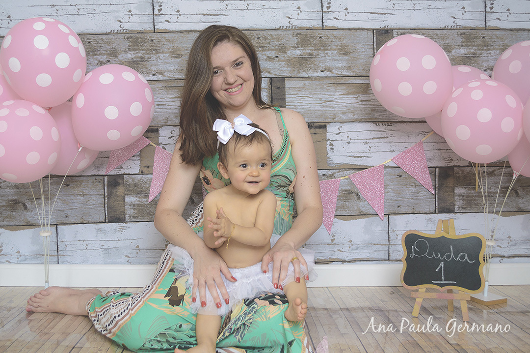 Smash the Cake menina