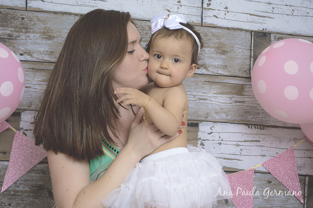 Smash the Cake menina