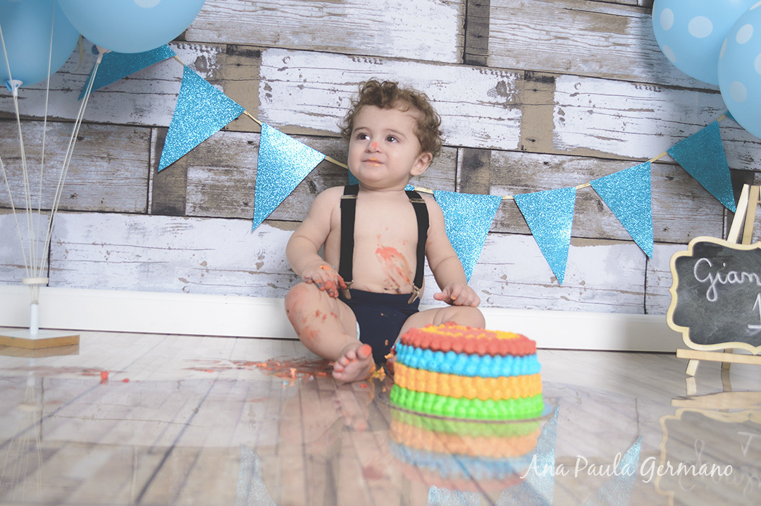 Smash the Cake - Menino