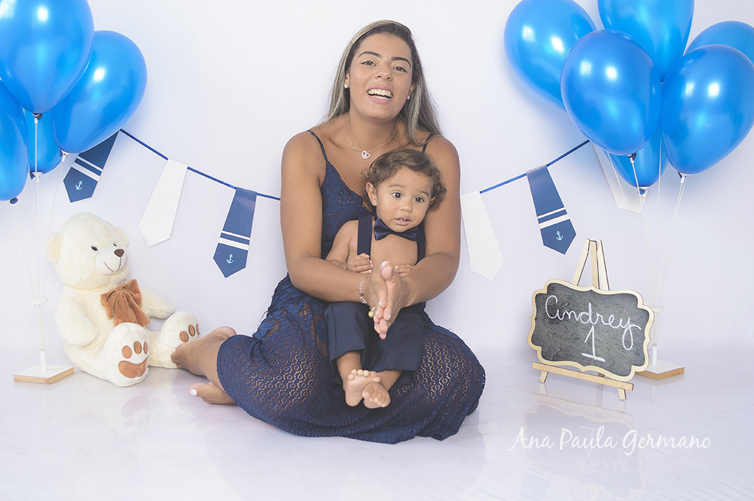 Smash the Cake - Menino