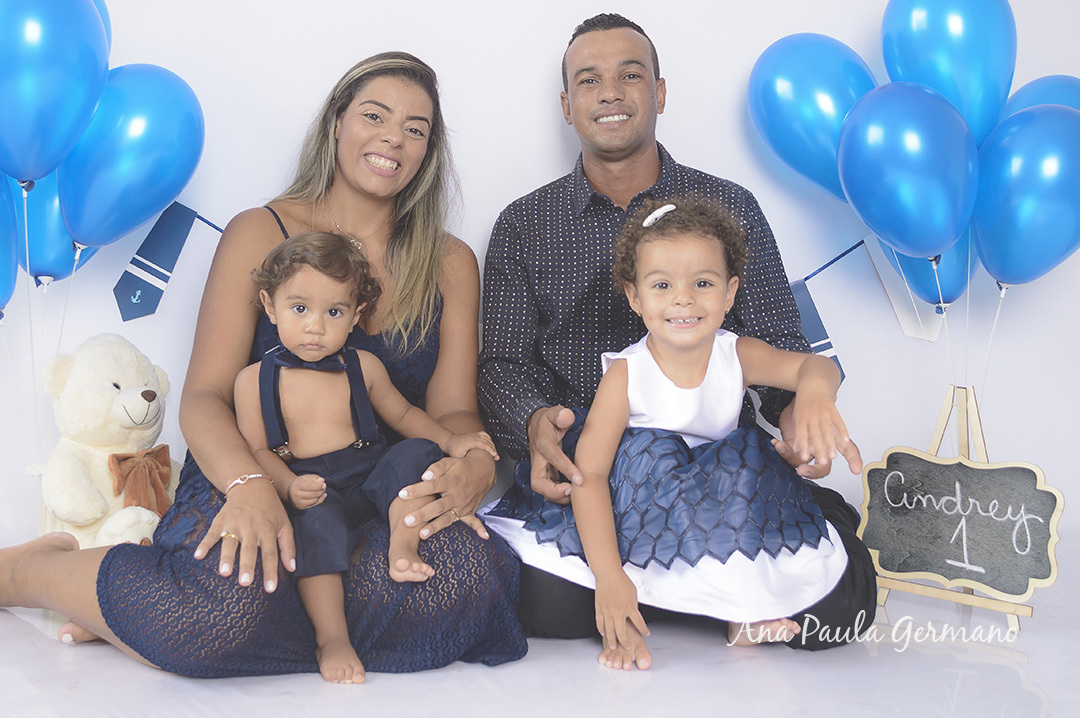 Smash the Cake - Menino