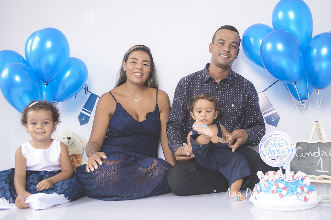 Smash the Cake - Menino