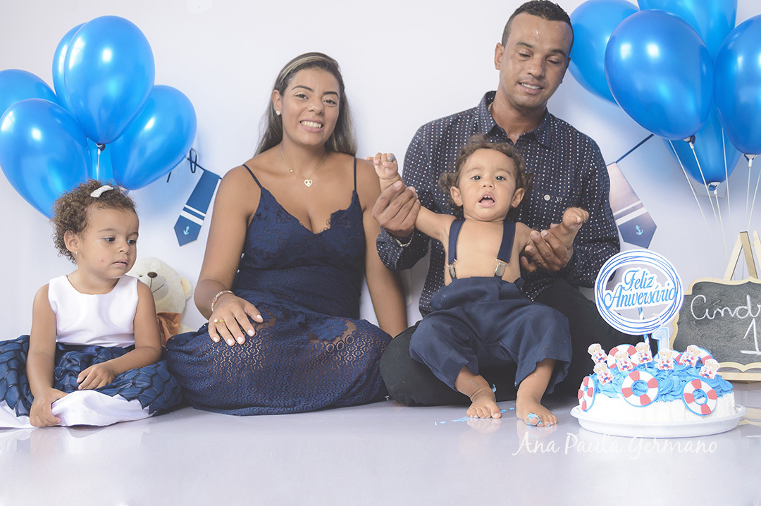 Smash the Cake - Menino