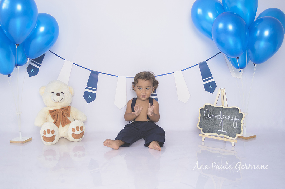 Smash the Cake - Menino