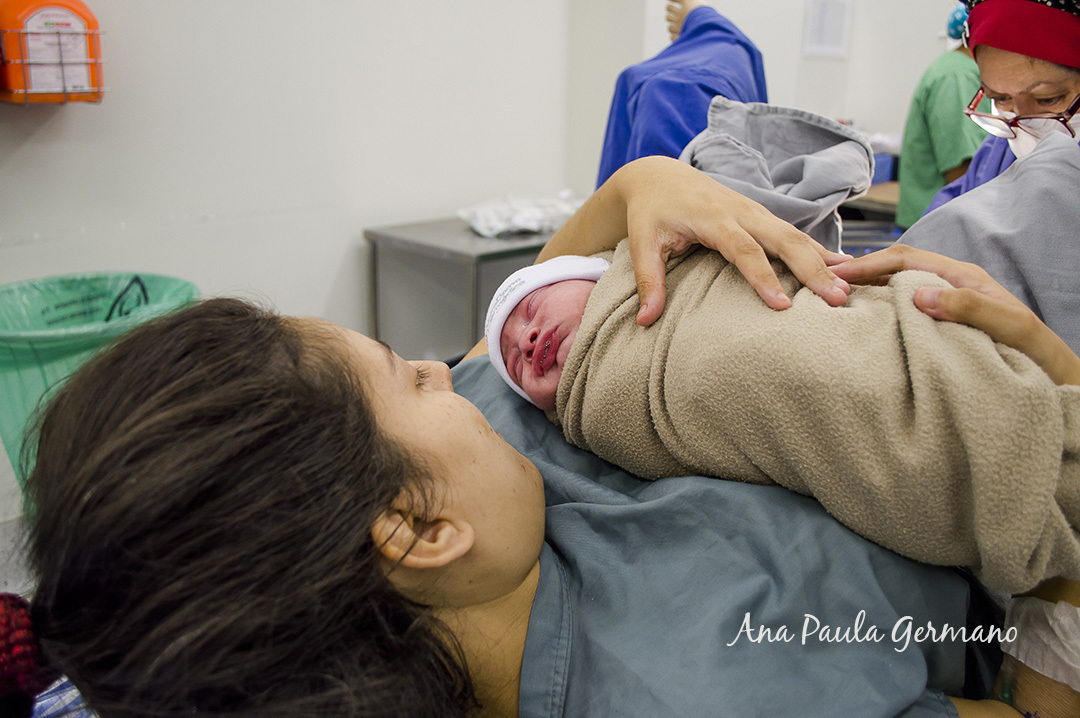 FOTOGRAFIA de PARTO/SP: Hospital e Maternidade NOSSA SENHORA DO ROSÁRIO/SP - Nascimento do Bebê Eduardo 39