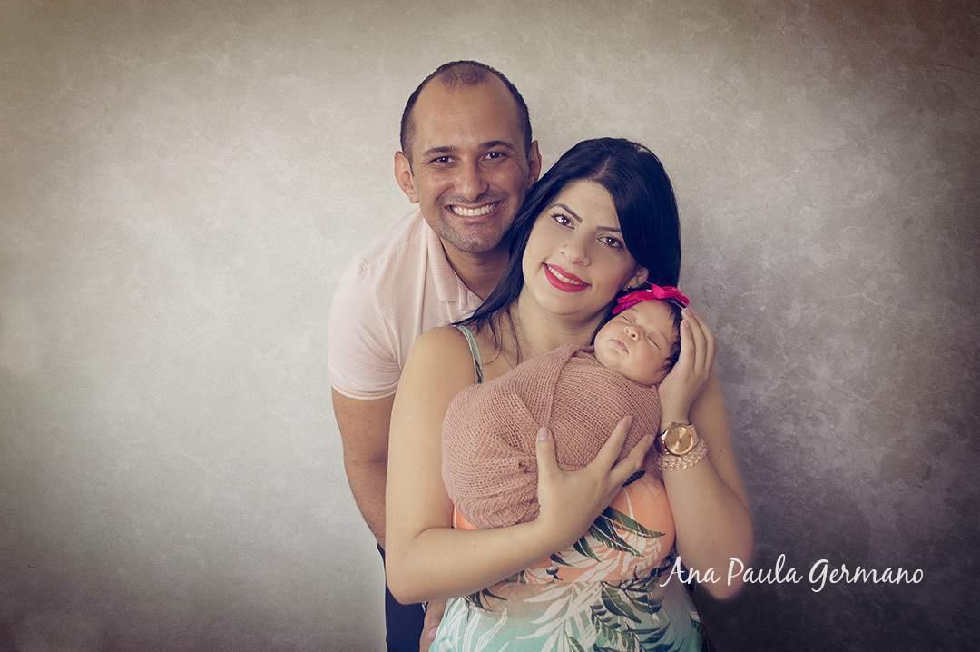 Ensaio Newborn menina - Branca de Neve