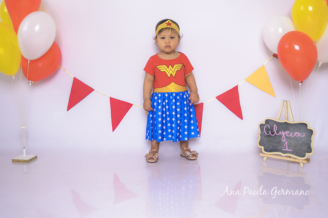 ensaio smash the cake: mulher maravilha 2