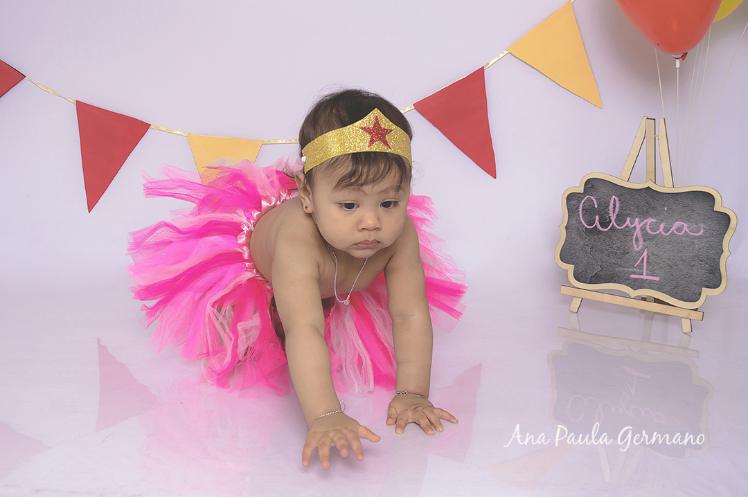 ensaio smash the cake: mulher maravilha 23