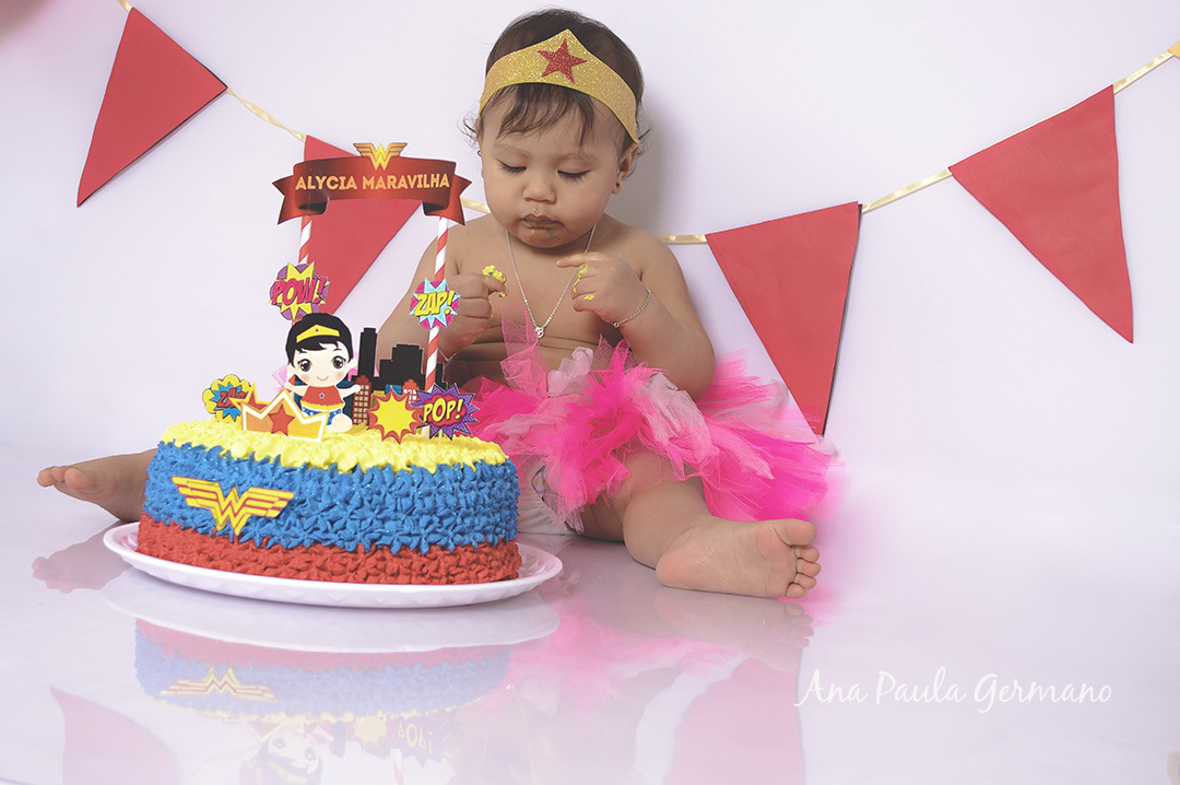 ensaio smash the cake: mulher maravilha 26