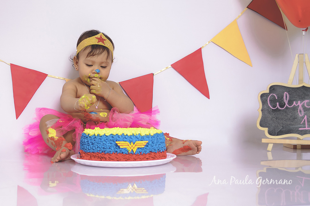 ensaio smash the cake: mulher maravilha 30