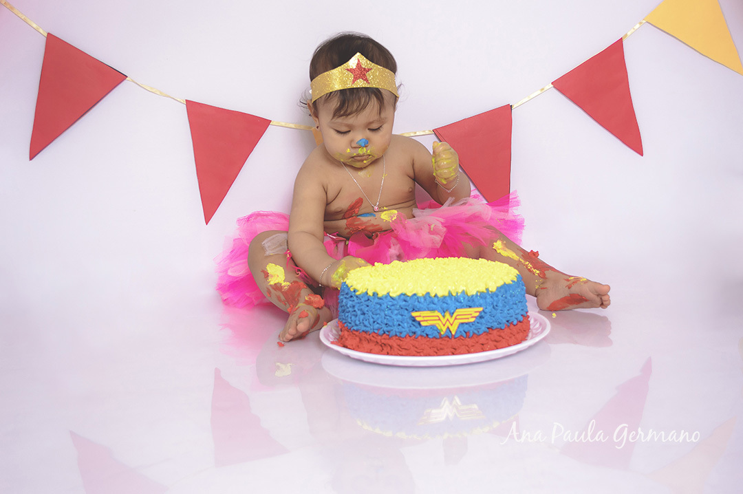 ensaio smash the cake: mulher maravilha 31