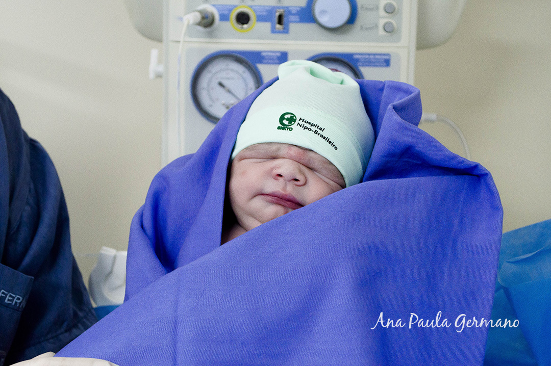 Fotografia de Parto - Hospital Nipo Brasileiro/SP | Nascimento bebê Heitor 26