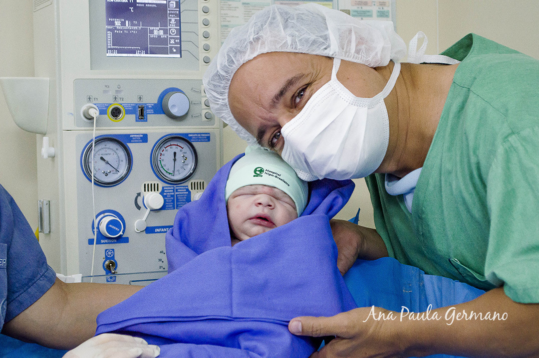 Fotografia de Parto - Hospital Nipo Brasileiro/SP | Nascimento bebê Heitor 27
