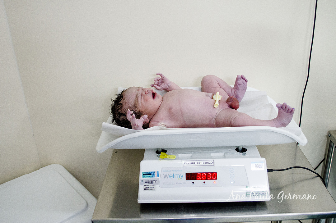 Fotografia de Parto - Hospital Nipo Brasileiro/SP | Nascimento bebê Heitor 22