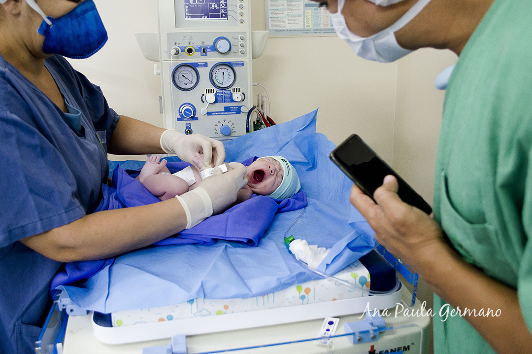 Fotografia de Parto - Hospital Nipo Brasileiro/SP | Nascimento bebê Heitor 25