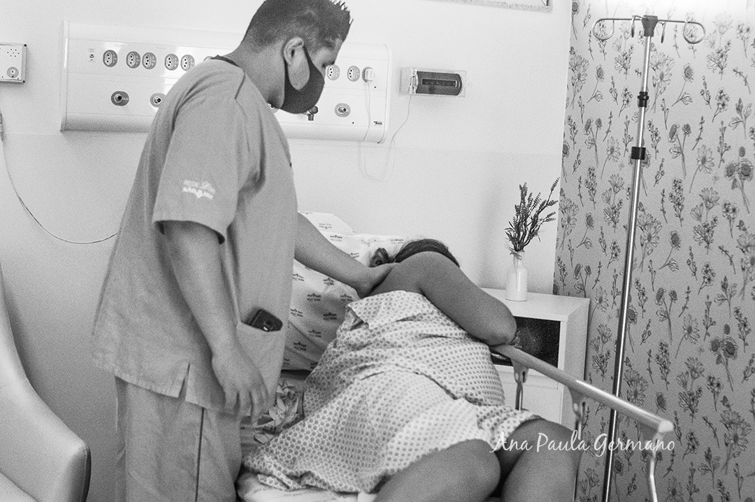 Fotógrafo de Parto Hospital São Luiz São Caetano | Nascimento Bebê Giovanna | 3
