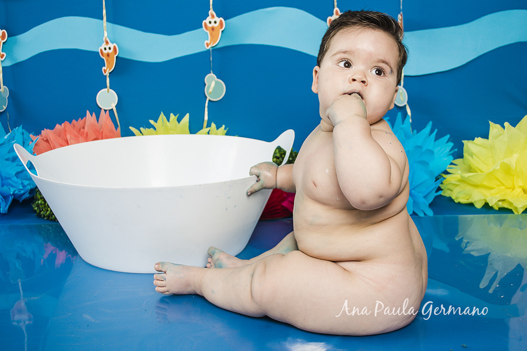 smash the cake Baby shark