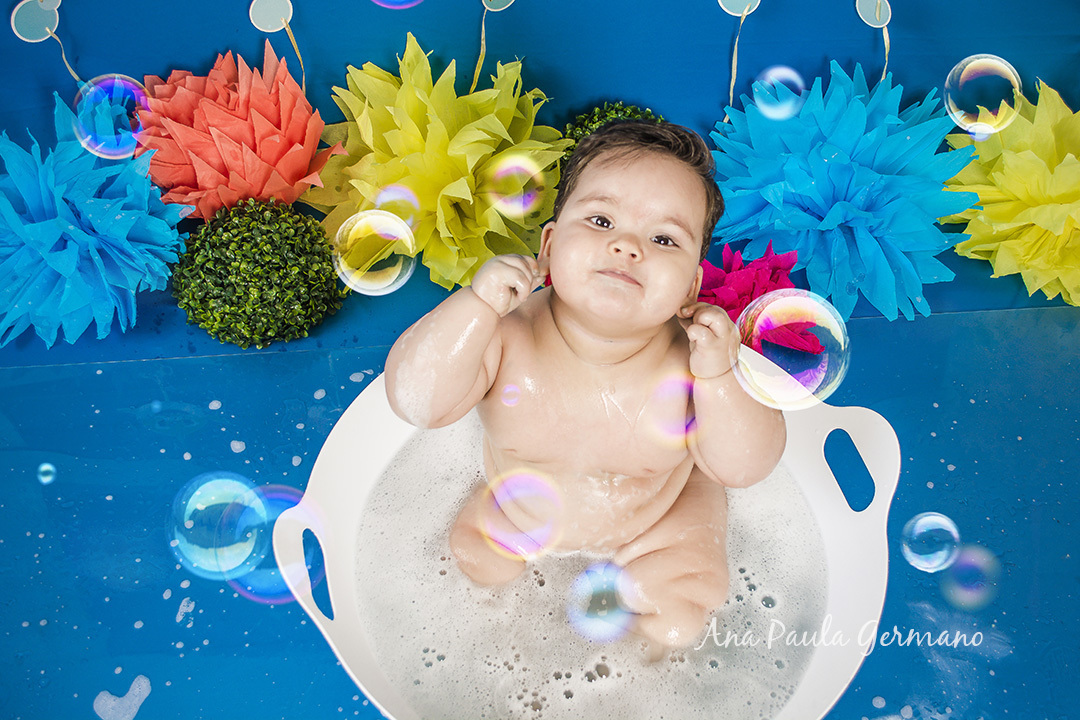 smash the cake Baby shark