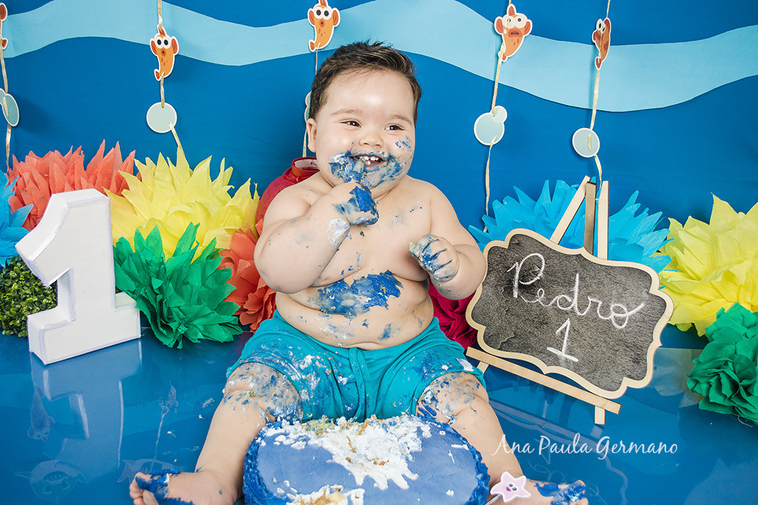 smash the cake Baby shark