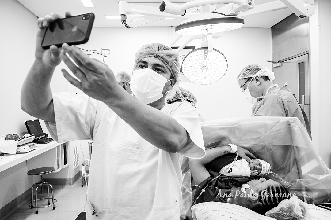 Fotografia de Parto - Maternidade Santa Joana - São Paulo/SP - O Nascimento da Isabella | 30