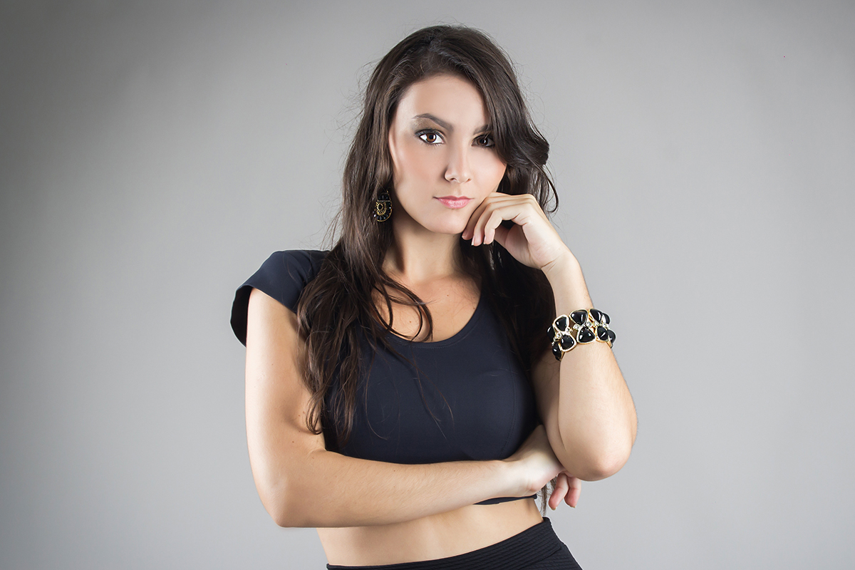 Book Fotografico de Sabrina feito pelo Estudio JAMC em Vila Velha