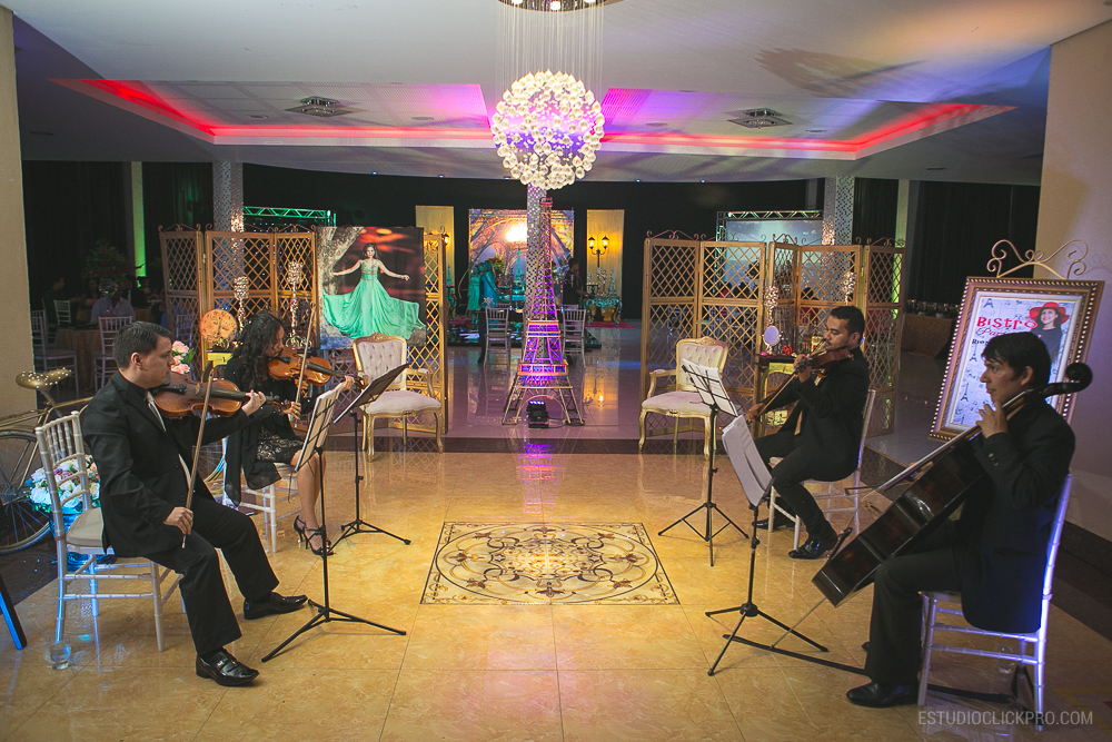 debutande drossi fotos 