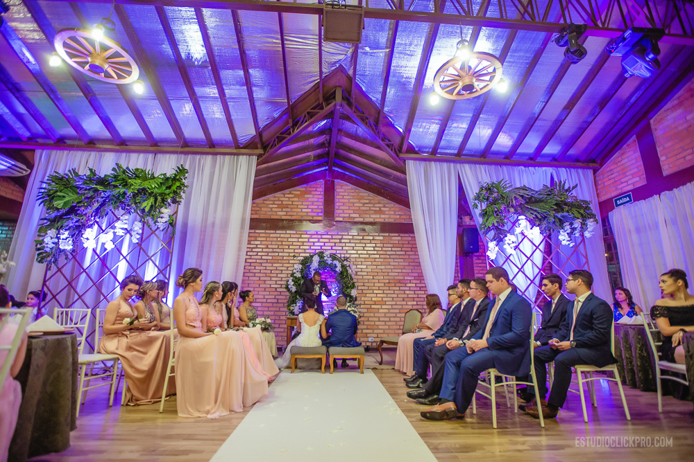 makingo of da noiva irmã da noiva daminha casamento emocionante fotografia de casamento inspiração de casamento miro beauty center salão da noiva makiagem da noiva produção da noiva destination wedding madrinhas  boa vista roraima cerimonia de casamento 