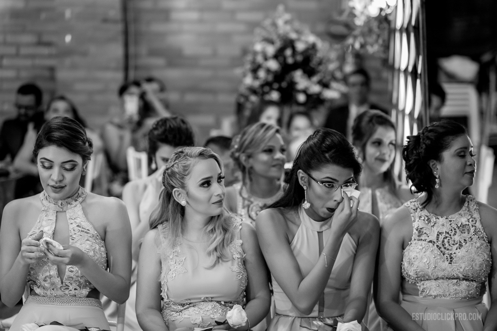 makingo of da noiva irmã da noiva daminha casamento emocionante fotografia de casamento inspiração de casamento miro beauty center salão da noiva makiagem da noiva produção da noiva destination wedding madrinhas  boa vista roraima cerimonia de casamento 