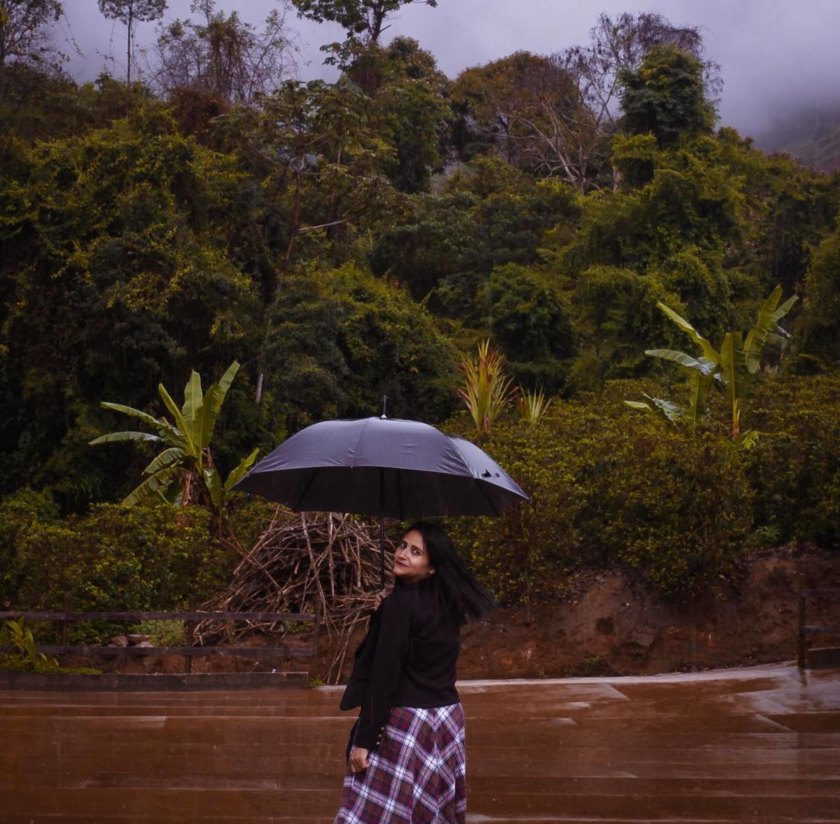 Ensaio feminino em simonésia 