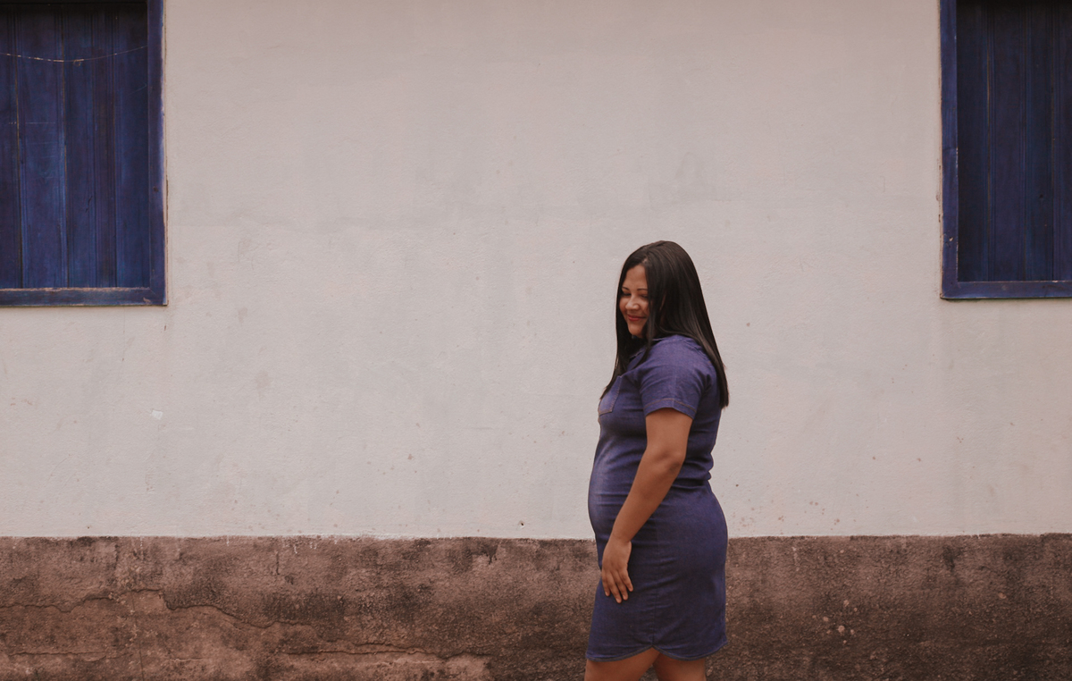 Ensaio feminino em simonésia Mg