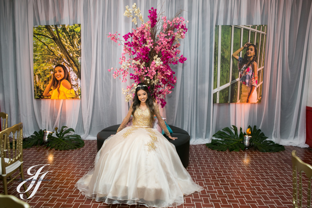 Joaquim Junior, Joaquim Junior Fotografia, Foto Cecílio, Debutantes, Fotografia de 15 anos, Aniversário de 15 Anos, Fotógrafo de debutantes, Debutantes em BH, Debutantes em Sabará, Debutantes BH, Debutantes Sabará, 15 Anos, Mariane Reis, #marireisxv