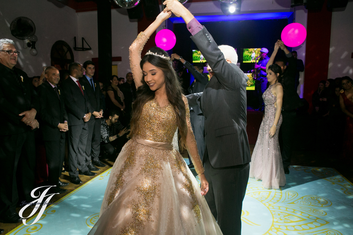 Joaquim Junior, Joaquim Junior Fotografia, Foto Cecílio, Debutantes, Fotografia de 15 anos, Aniversário de 15 Anos, Fotógrafo de debutantes, Debutantes em BH, Debutantes em Sabará, Debutantes BH, Debutantes Sabará, 15 Anos, Mariane Reis, #marireisxv