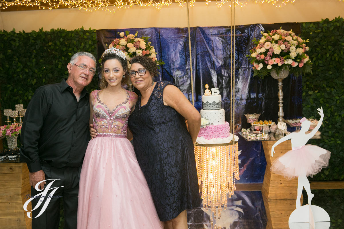 Joaquim Junior, Joaquim Junior Fotografia, Foto Cecílio, Debutantes, Fotografia de 15 anos, Aniversário de 15 Anos, Fotógrafo de debutantes, Debutantes em BH, Debutantes em Sabará, Debutantes BH, Debutantes Sabará, 15 Anos, #dudaXV, Play Fest Roça Grande