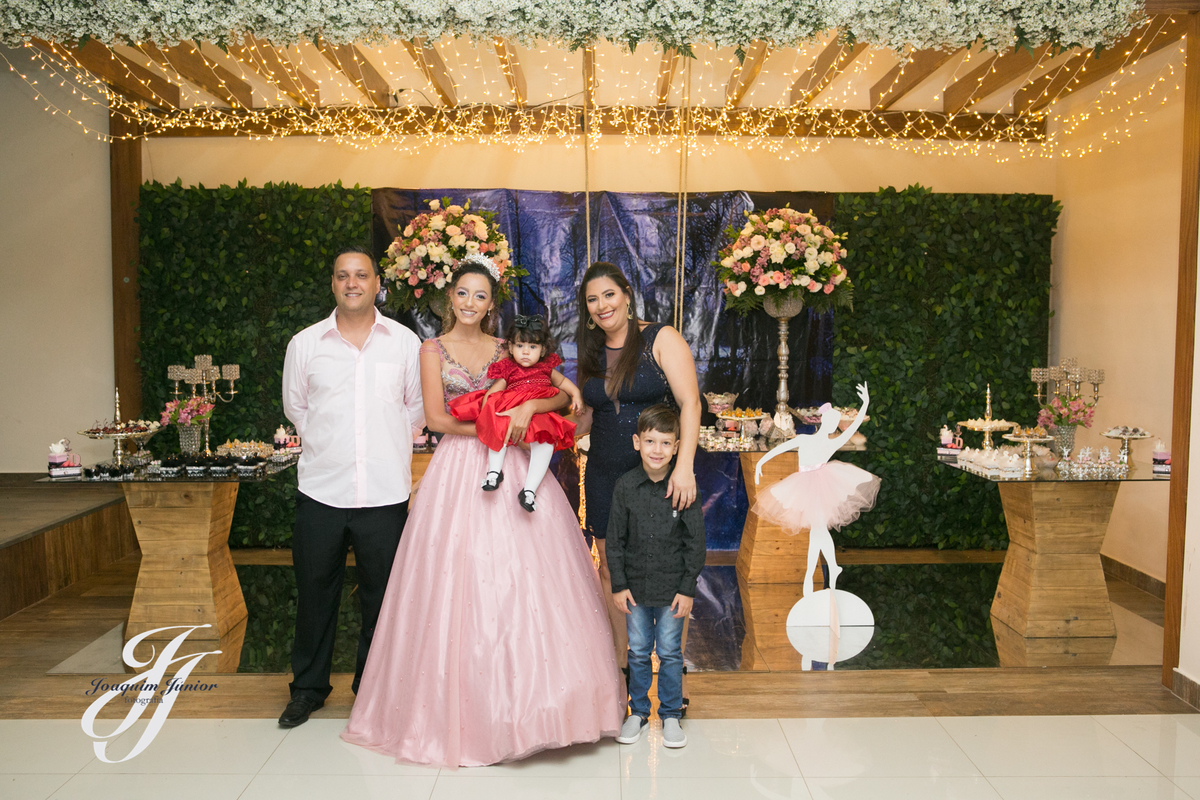 Joaquim Junior, Joaquim Junior Fotografia, Foto Cecílio, Debutantes, Fotografia de 15 anos, Aniversário de 15 Anos, Fotógrafo de debutantes, Debutantes em BH, Debutantes em Sabará, Debutantes BH, Debutantes Sabará, 15 Anos, #dudaXV, Play Fest Roça Grande