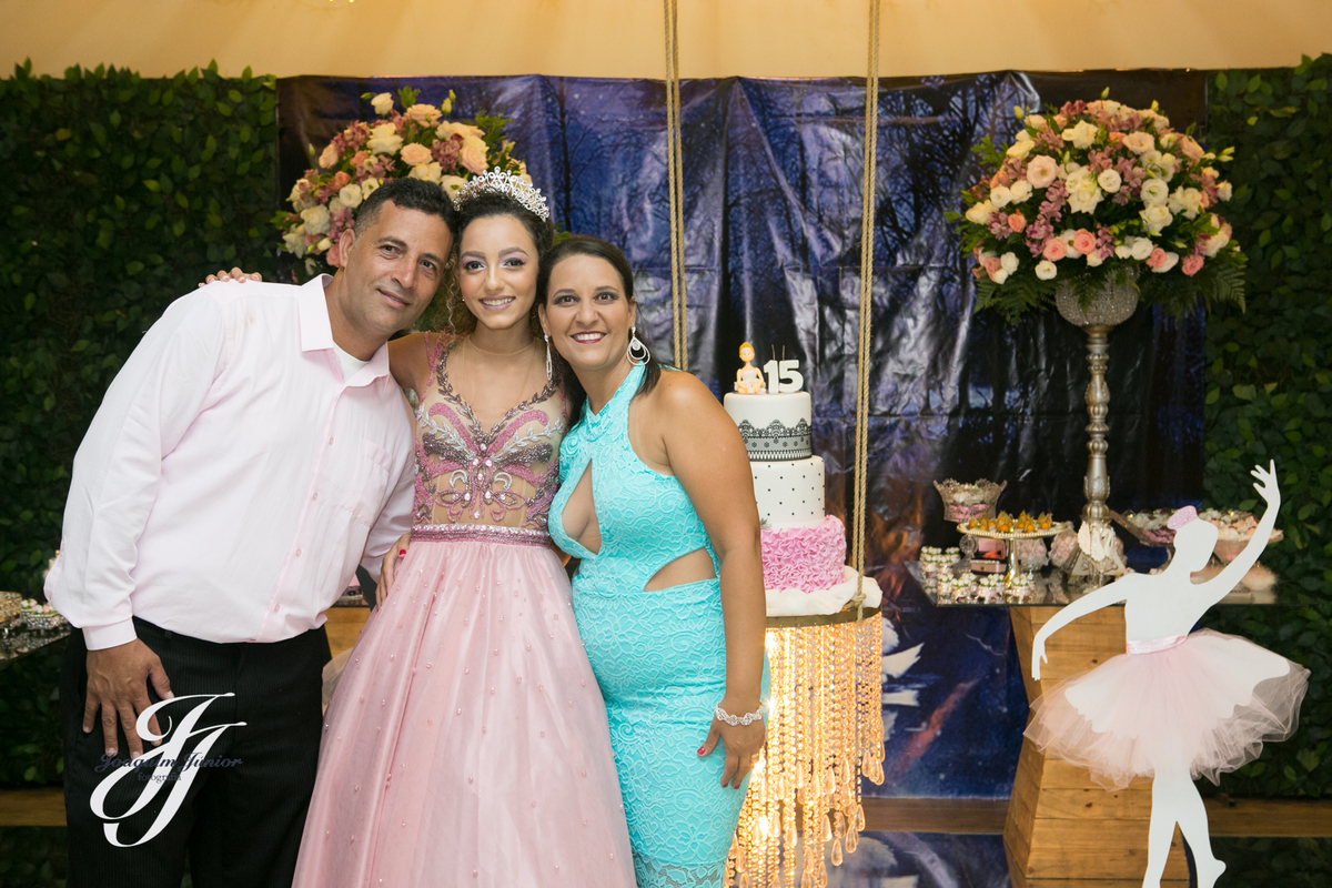 Joaquim Junior, Joaquim Junior Fotografia, Foto Cecílio, Debutantes, Fotografia de 15 anos, Aniversário de 15 Anos, Fotógrafo de debutantes, Debutantes em BH, Debutantes em Sabará, Debutantes BH, Debutantes Sabará, 15 Anos, #dudaXV, Play Fest Roça Grande