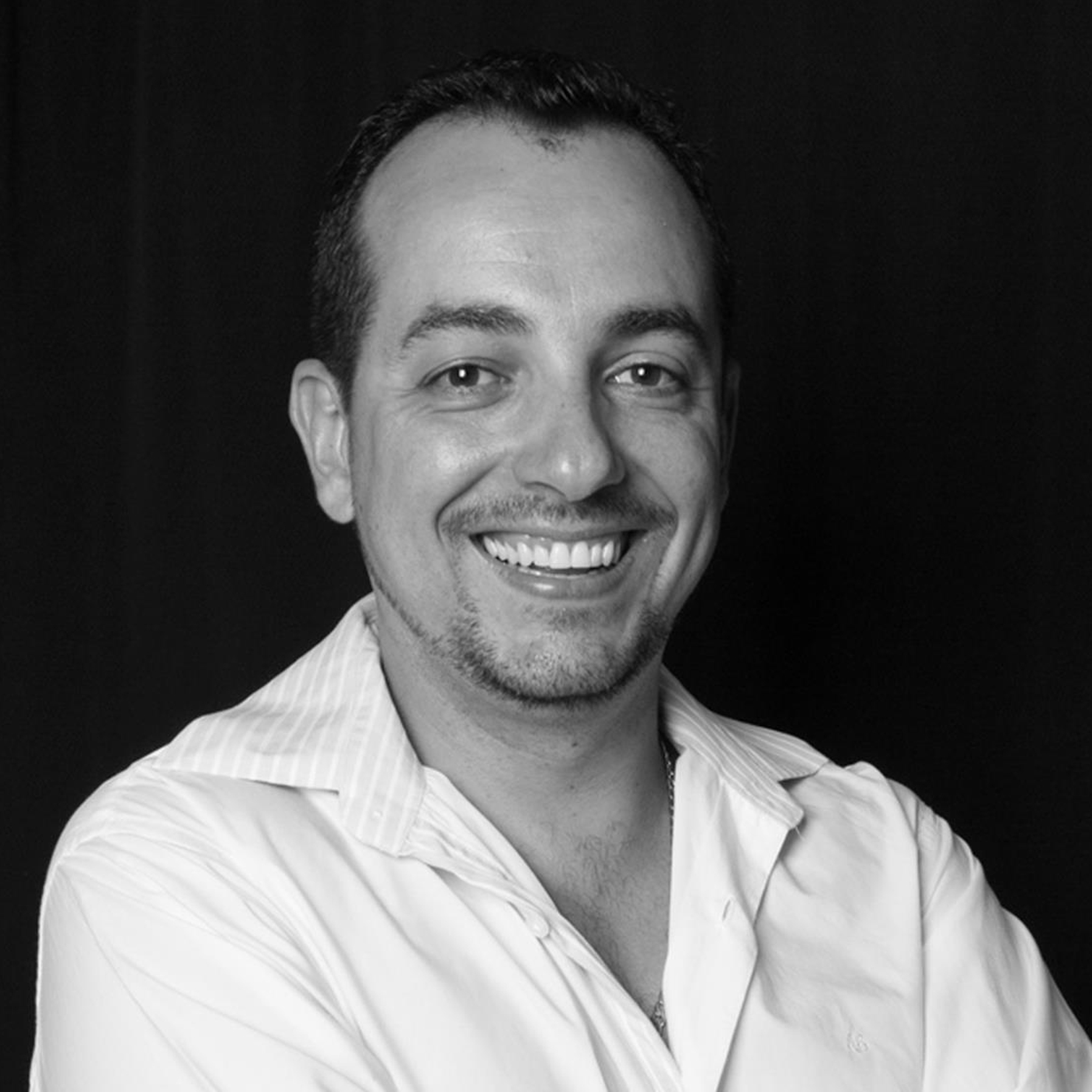 Sobre Fotógrafo de casamentos e 15 anos - Joaquim Júnior - Sabará, Belo Horizonte e região - MG