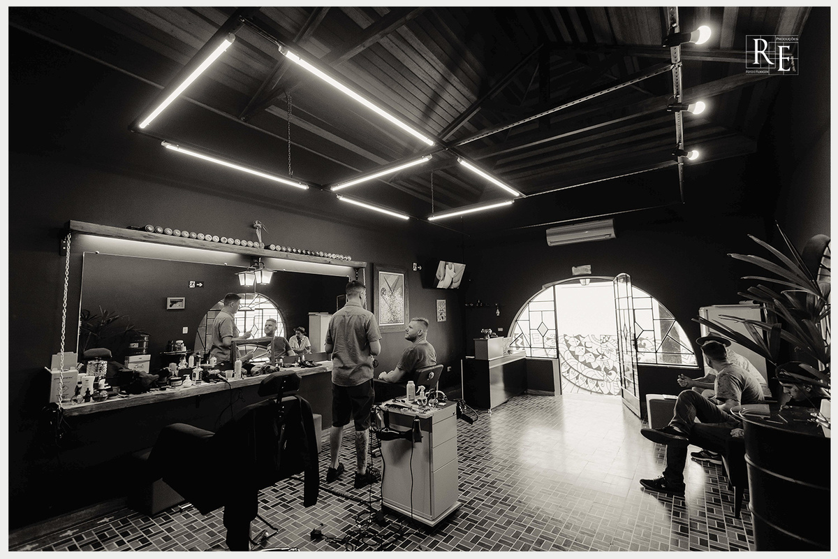 Noivo na barbearia